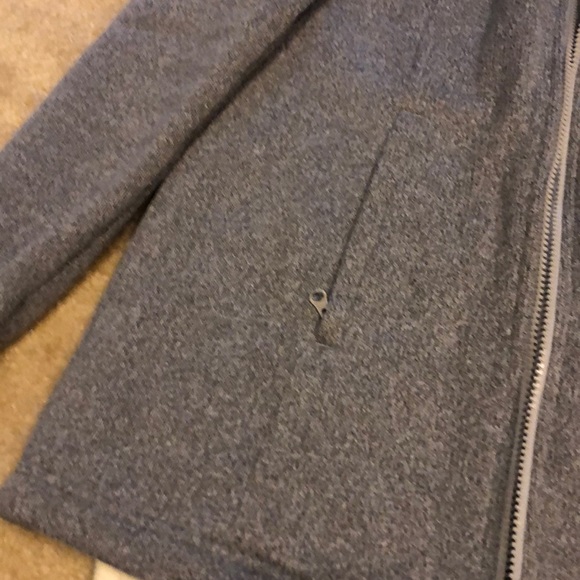 North face jacket (fleece) - Picture 2 of 5